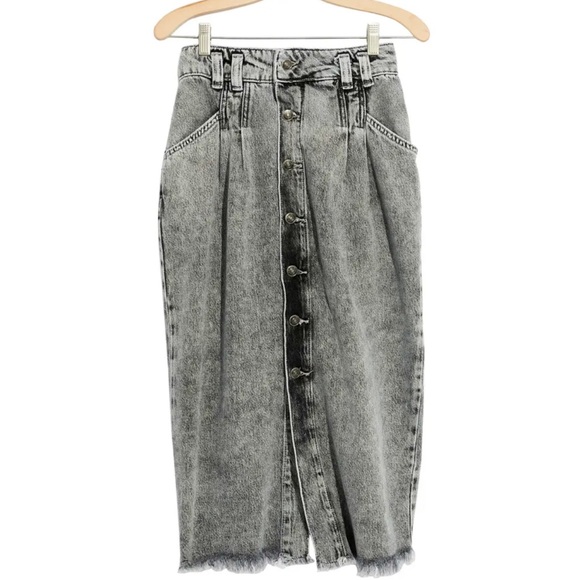 Free People Dresses & Skirts - FREE PEOPLE NWT Sidney Denim Midi Skirt size 26